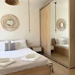 Calm Joy & J - Jay Apartamento Ermoupoli
