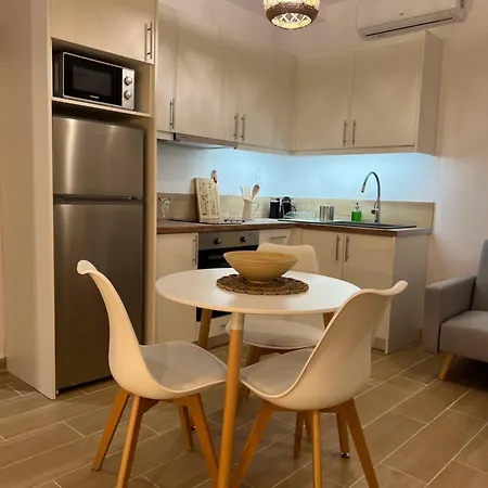 Calm Joy & J - Jay Apartment *