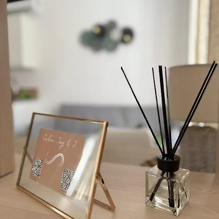 Calm Joy & J - Jay Apartamento *