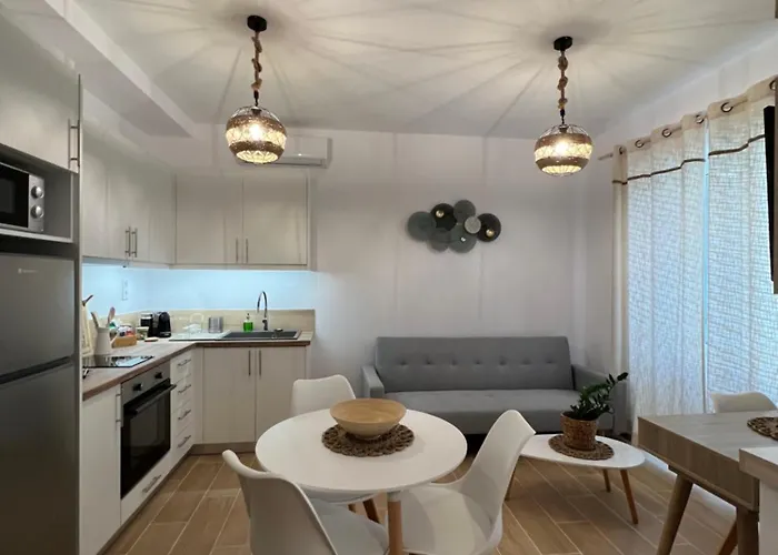 Calm Joy & J - Jay Apartamento Ermoupoli